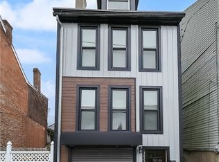 3822 Mintwood St, Pittsburgh, PA 15201