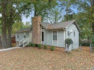 15 Freda Jane Ln, Birmingham, AL 35215