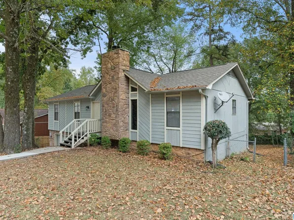 15 Freda Jane Ln, Birmingham, AL 35215