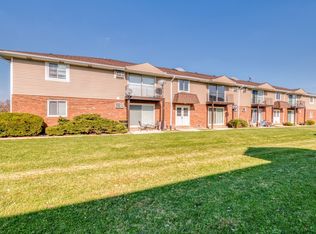 1713 Nelson Rd APT 3, New Lenox, IL 60451