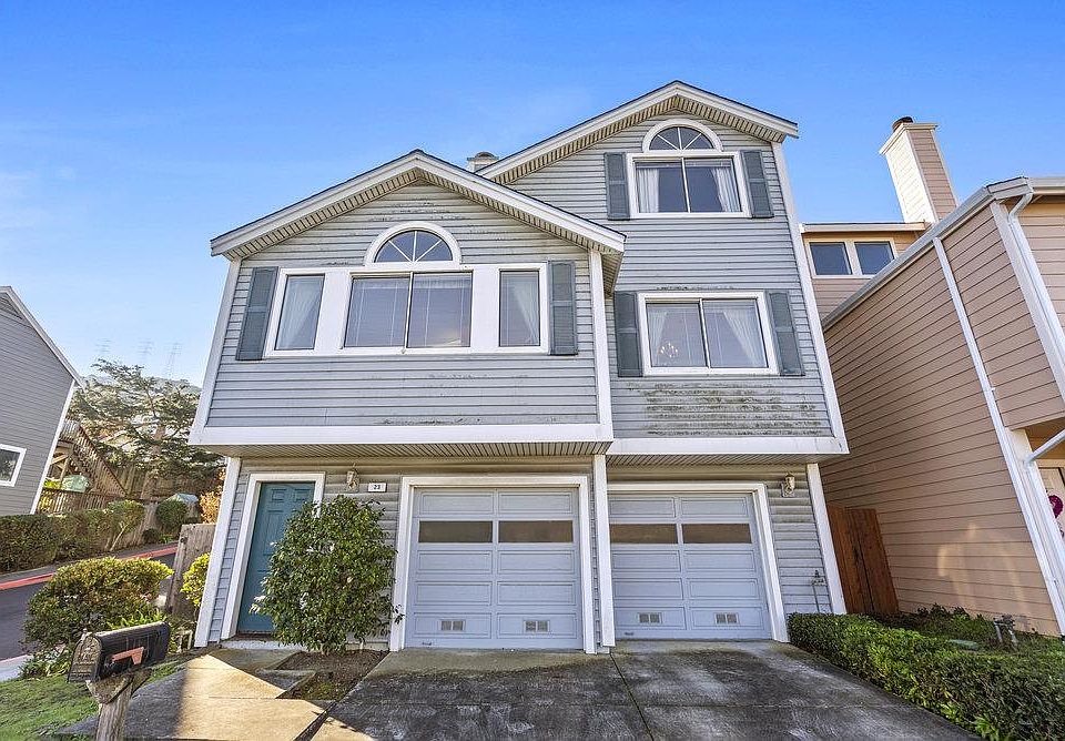 1st image of 23 Jacqueline Ct