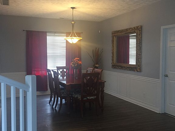 3rd image of 4570 Lincoln Pointe Dr