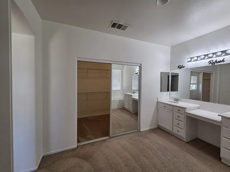 44528 Orchard Ln — Photo 18
