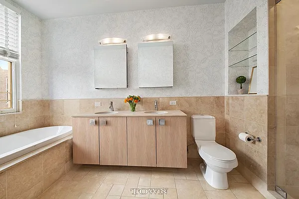 Sold by Town Residential | media 7