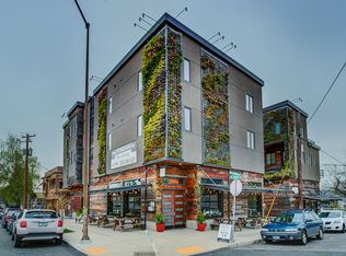The Woodlawn, Portland, OR 97211