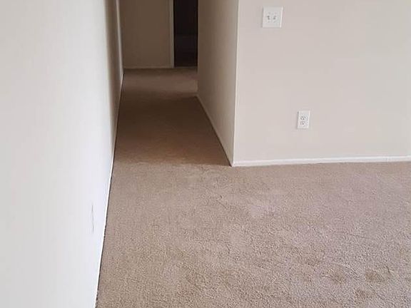 5th image of 35 Cedar Ln APT 5