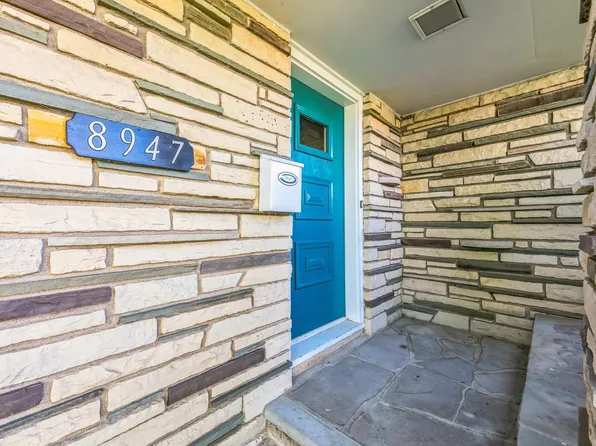 8947 Wentworth Ave S, Bloomington, MN 55420