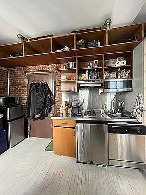 3rd image of 308 Mott St APT 6E