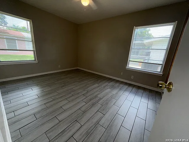 4519 Creekmoor Dr — Photo 10