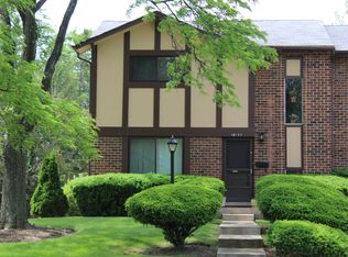 1S132 Danby St, Villa Park, IL 60181