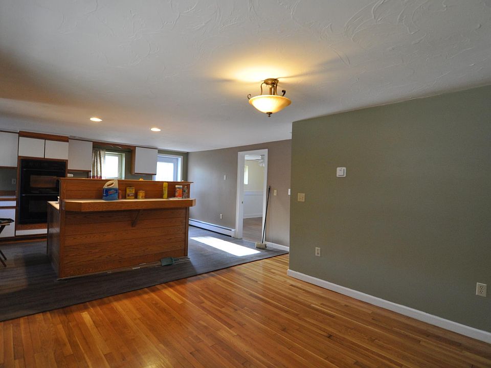 107 Warren Rd, Townsend, MA 01469 Zillow