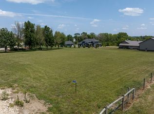 1200 Marks Way, Cedar Rapids, IA 52404