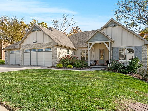 2nd image of 1294 S Amber Ridge Drive