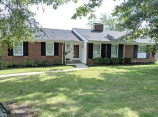 2792 Cyclorama Dr, Cincinnati, OH 45211