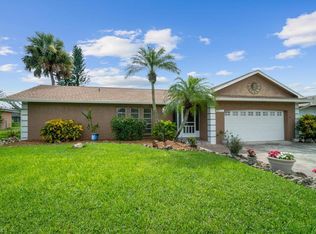 2555 44th St SW, Naples, FL 34116