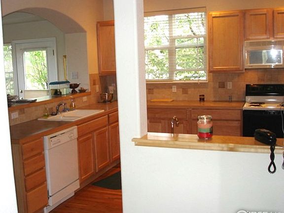 4th image of 415 S Parkside Dr