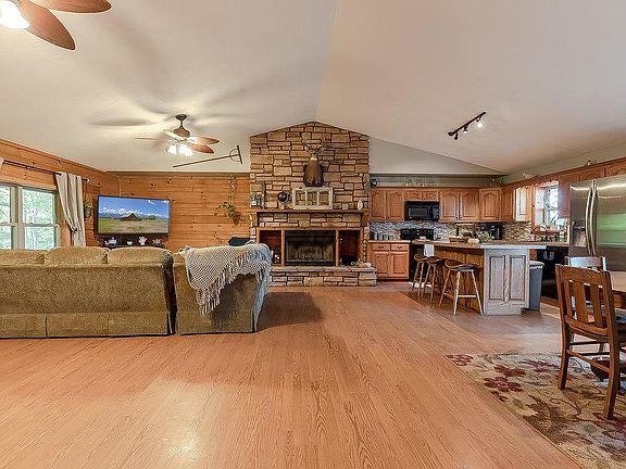 3rd image of 3107 Township Road 184