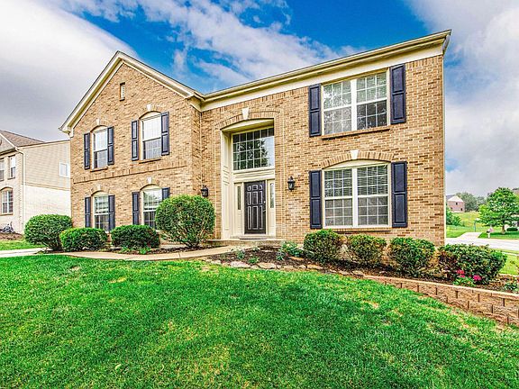 3rd image of 7560 Tylers Hill Ct