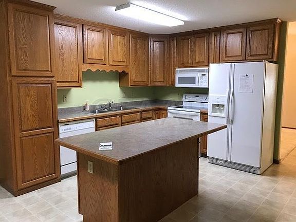4th image of 817 Kirkwood Dr