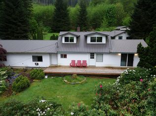 32950 S Shore Dr, Mount Vernon, WA 98274