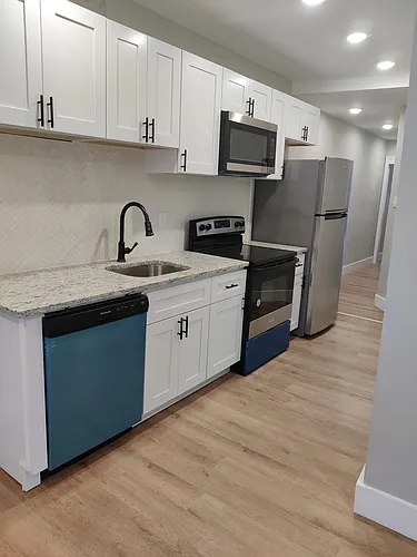1721 Belfield Ave #2 Photo 1