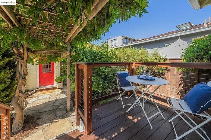 5373 James Ave — Photo 24
