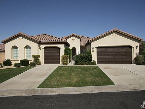 3rd image of 40768 Fortunato Ct