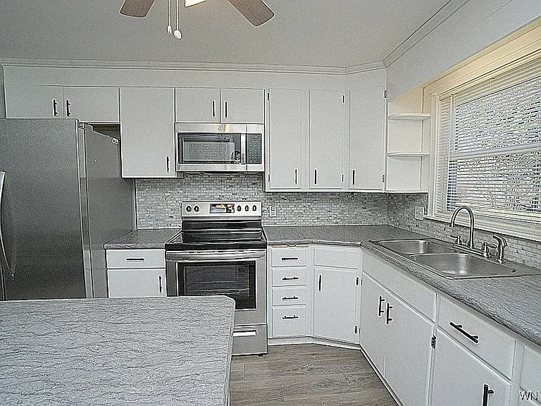 1463 Lake Rd — Photo 20