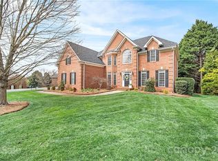 3204 Planters Ridge Rd, Charlotte, NC 28270