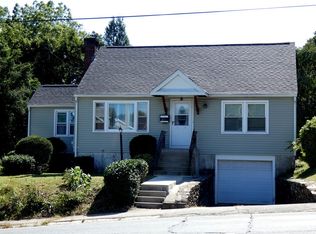 211 W Mountain St, Worcester, MA 01606
