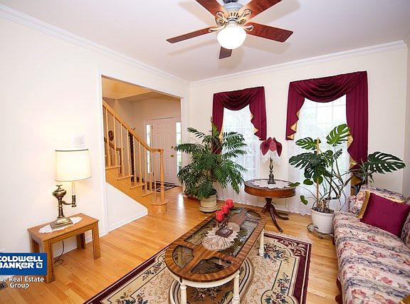 5th image of 25036 W Sandra Ln