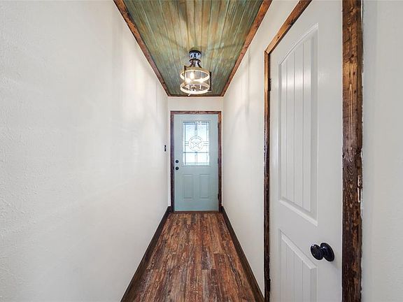 4th image of 1510 Avenue C