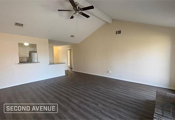 4th image of 7706 Waterchase Dr