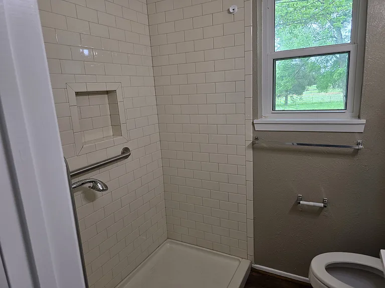971 Taylor Dr — Photo 7