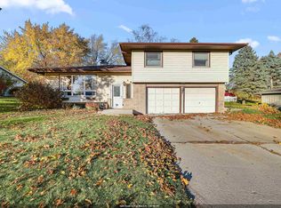 2102 Mary Ave, New Holstein, WI 53061