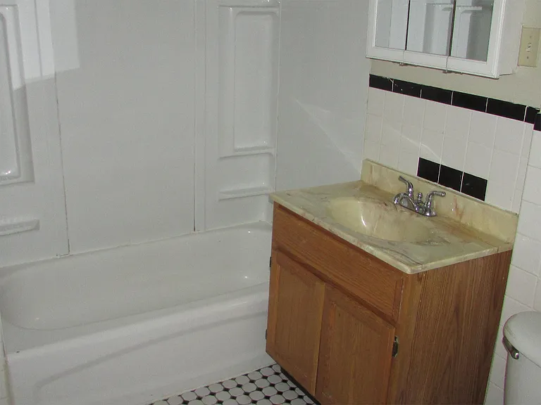 839 Westcott St #1 — Photo 17