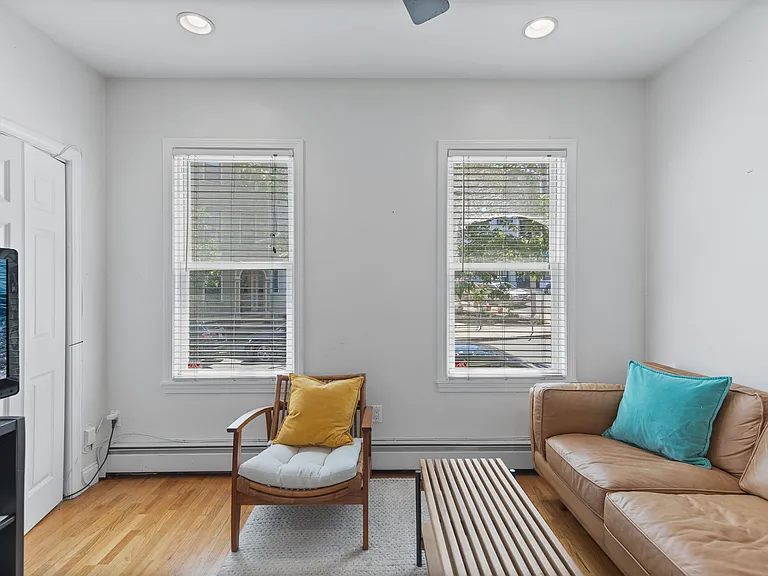 23 Dorchester St #1 — Photo 3