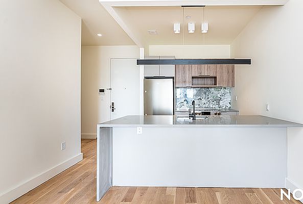 1st image of 169 Johnson Ave #304