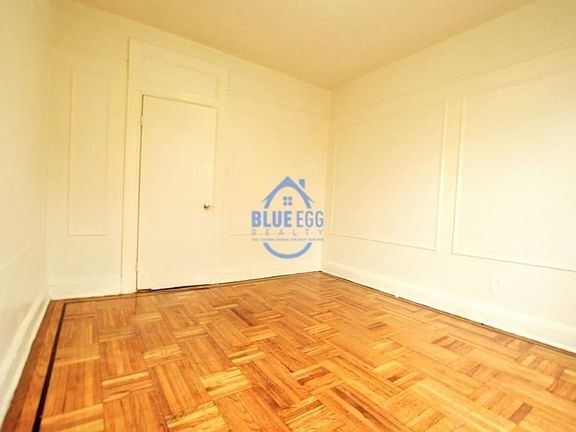 4th image of 194 Malcolm X Blvd APT B4