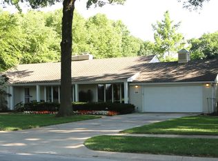 1212 W 66th St, Kansas City, MO 64113