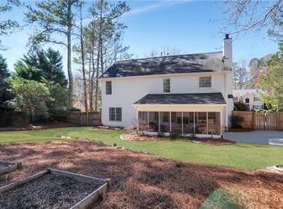5569 Snowy Orchid Dr, Sugar Hill, GA 30518