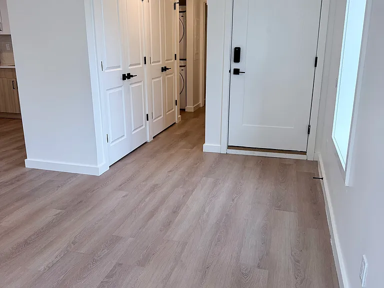 46 N Hamilton St #1 — Photo 9