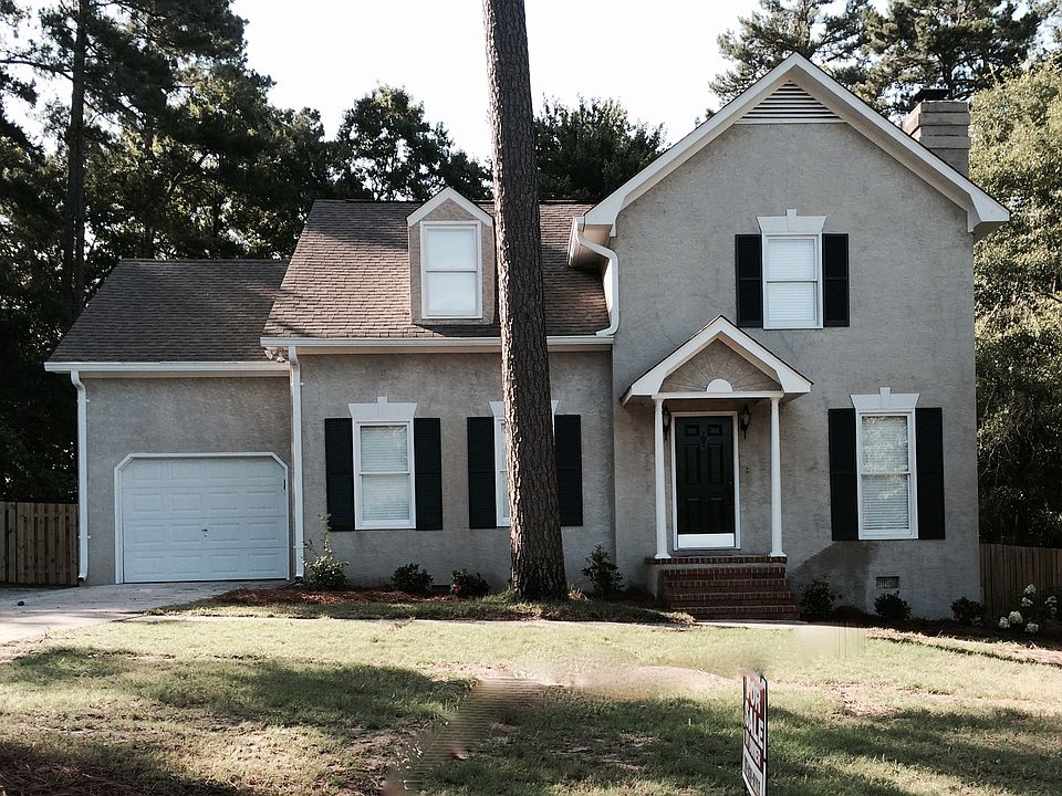1st image of 654 Chimney Hill Cir N