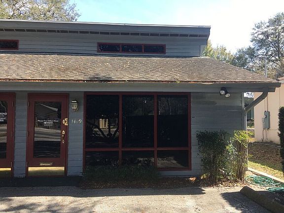3rd image of 1475 S Primrose Dr