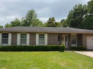 2001 Tulane St, Gautier, MS 39553