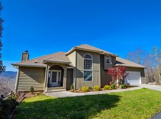 184 Eagles View Cir, Hayesville, NC 28904