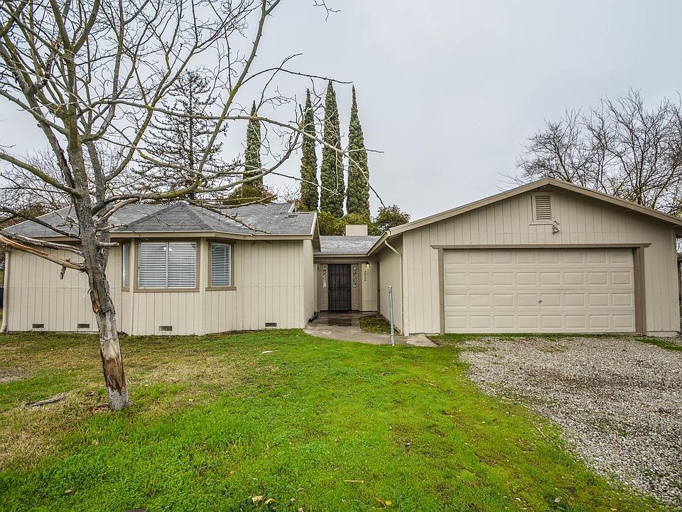2nd image of 2802 N Myran Ave