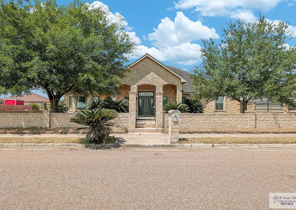 1st image of 23814 Richmond Dr #53