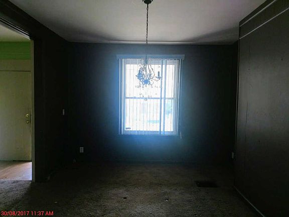 4th image of 3519 Wabash Ave
