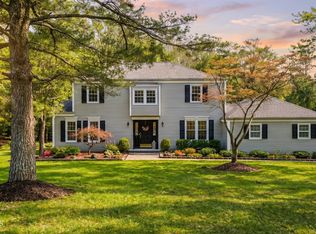 11 Mohican Drive, Middletown, NJ 07748